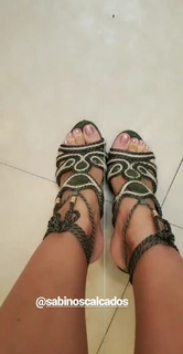 Lívia Andrade feet photo thumbnail