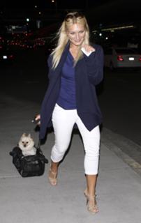 Brooke Hogan feet photo thumbnail