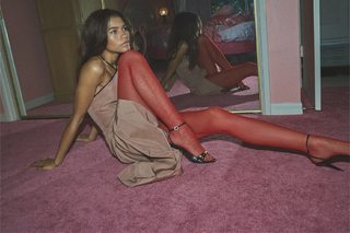 Zendaya feet photo thumbnail