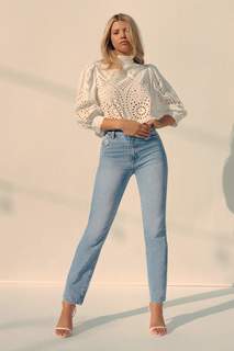 Sofia Richie feet photo thumbnail