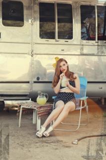 Holland Roden feet photo thumbnail