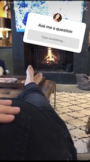 Lucy Mecklenburgh feet photo thumbnail
