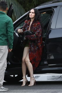 Rumer Willis feet photo thumbnail