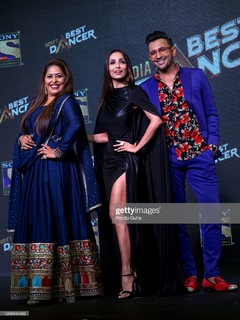 Malaika Arora feet photo thumbnail