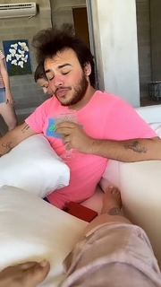 Cleo feet photo thumbnail