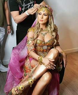 Lívia Andrade feet photo thumbnail