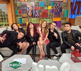 Cynthia Rodríguez feet photo thumbnail