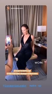 Mariana Ximenes feet photo thumbnail