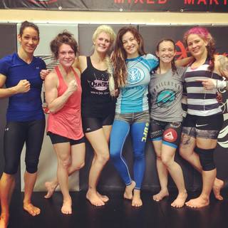 Miesha Tate feet photo thumbnail