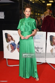 Anna Friel feet photo thumbnail