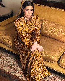 America Ferrera feet photo thumbnail
