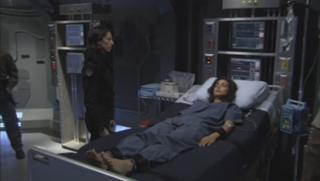 Morena Baccarin feet photo thumbnail