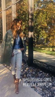 Kelly Bensimon feet photo thumbnail