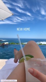 Katheryn Winnick feet photo thumbnail