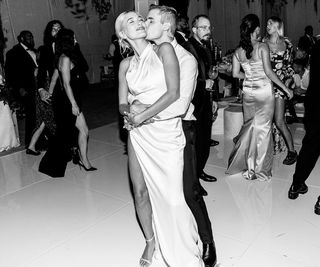 Hailey Bieber feet photo thumbnail