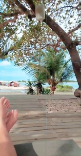 Lívia Andrade feet photo thumbnail