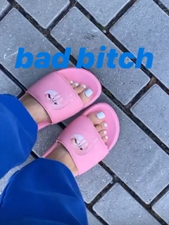 Kylie Jenner feet photo thumbnail