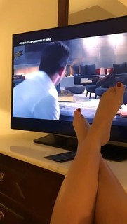 Elisabetta Gregoraci feet photo thumbnail