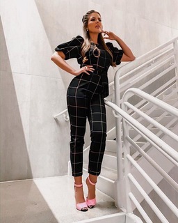 Vanessa Claudio feet photo thumbnail