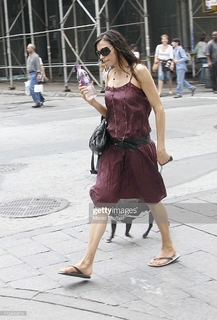Famke Janssen feet photo thumbnail