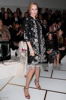 Uma Thurman feet photo thumbnail