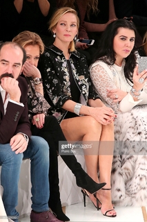 Uma Thurman feet photo thumbnail