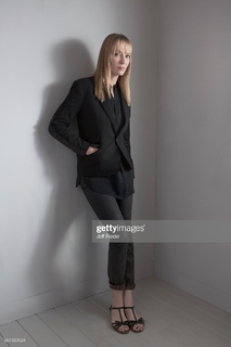 Uma Thurman feet photo thumbnail