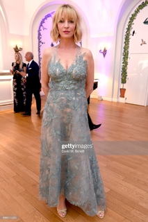 Uma Thurman feet photo thumbnail