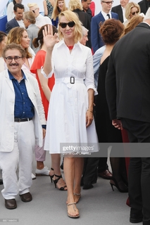 Uma Thurman feet photo thumbnail