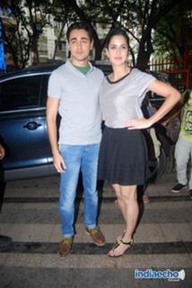Katrina Kaif feet photo thumbnail