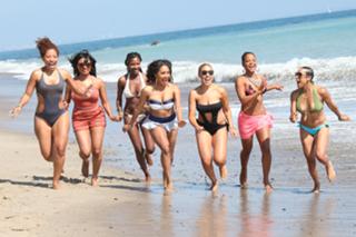 Christina Milian feet photo thumbnail