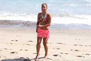 Christina Milian feet photo thumbnail
