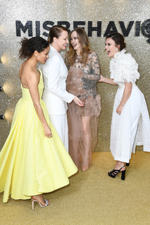 Keira Knightley feet photo thumbnail