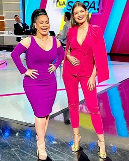 Vanessa Claudio feet photo thumbnail