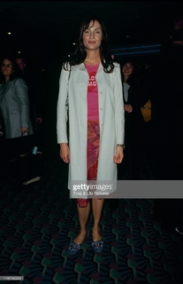Famke Janssen feet photo thumbnail