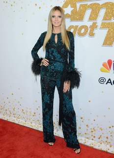 Heidi Klum feet photo thumbnail