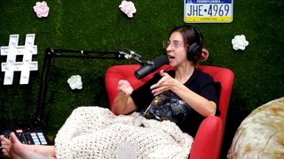Gabbie Hanna feet photo thumbnail