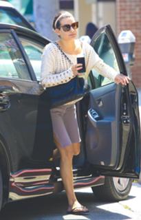 Lea Michele feet photo thumbnail