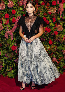 Jenna Coleman feet photo thumbnail