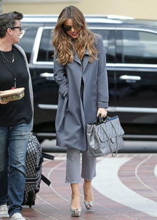 Sofía Vergara feet photo thumbnail