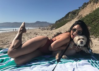 Vanessa Hudgens feet photo thumbnail