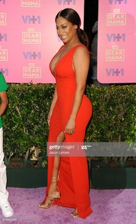 La La Anthony feet photo thumbnail