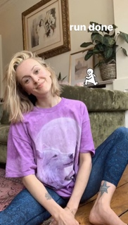Fearne Cotton feet photo thumbnail