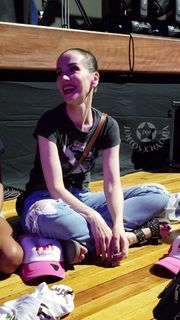 Natalia Oreiro feet photo thumbnail