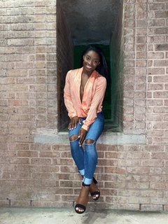 Simone Biles feet photo thumbnail