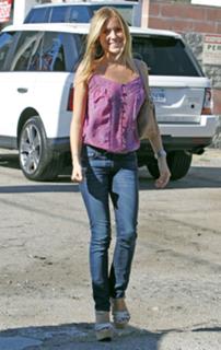 Kristin Cavallari feet photo thumbnail