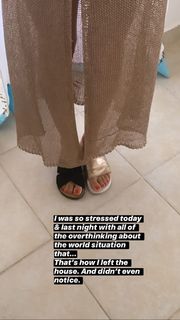 Xenia Tchoumitcheva feet photo thumbnail