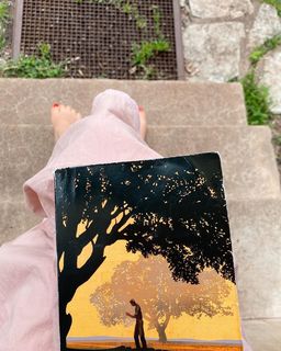 Adriene Mishler feet photo thumbnail