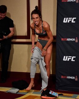 Joanna Jedrzejczyk feet photo thumbnail