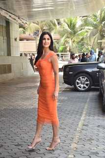Katrina Kaif feet photo thumbnail